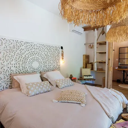 La Pause - 3 Avec Jacuzzi Privatif A *